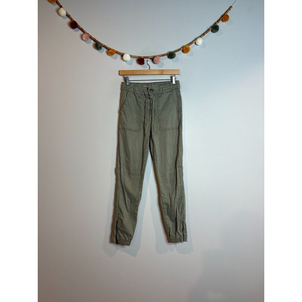American Eagle khaki green drawstring elastic waist jogger pants